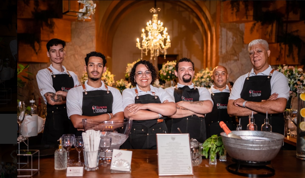 Equipe Innova Vinhos e Drinks
